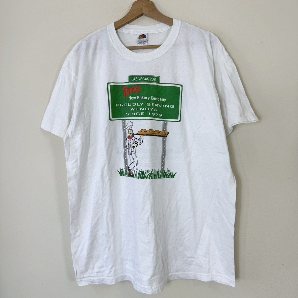 Vintage Y2k Wendy's Bakery Fast Food Burger Snack White Tee Shirt - XL